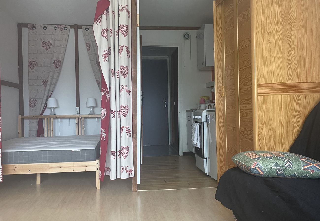Appartement à Métabief - METABIEF -  BEAUSOLEIL - Beau Séjour Appartement 4 Pers -   APPA BBSJ045