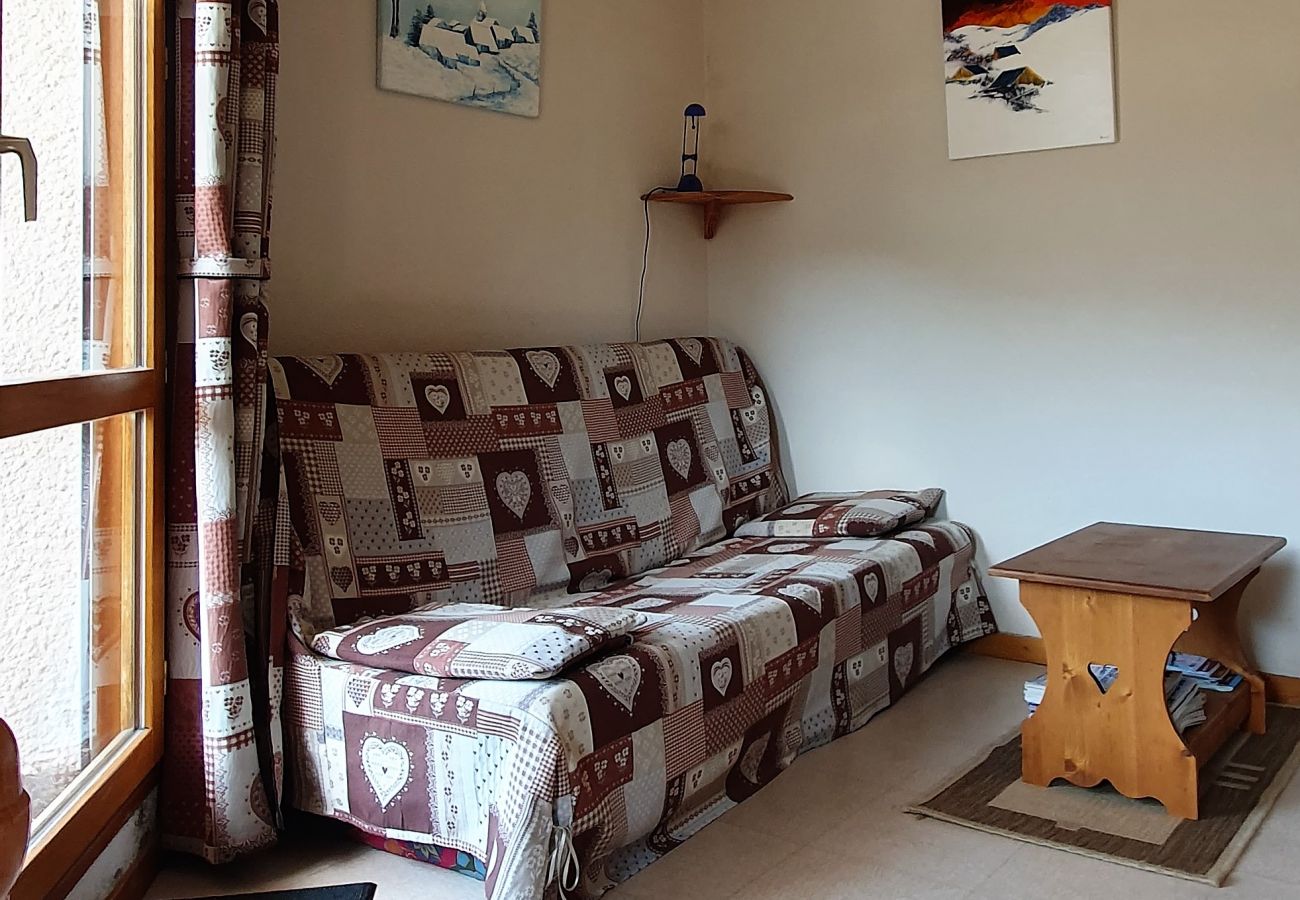 Appartement à Métabief - METABIEF - BEAUSOLEIL - Front des Pistes Appartement 6 Personnes -   APPA BFP 105C