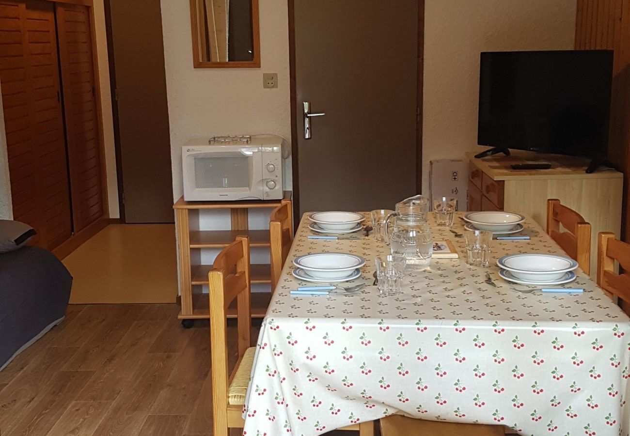 Studio à Métabief - METABIEF - BEAUSOLEIL - Montana Appartement 4 Personnes - APPA BMON1104 