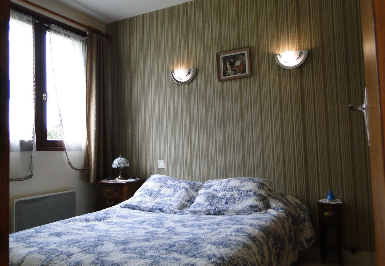 Appartement à Métabief - METABIEF - Village Appartement 4 Pers -   APPA CHAM11B