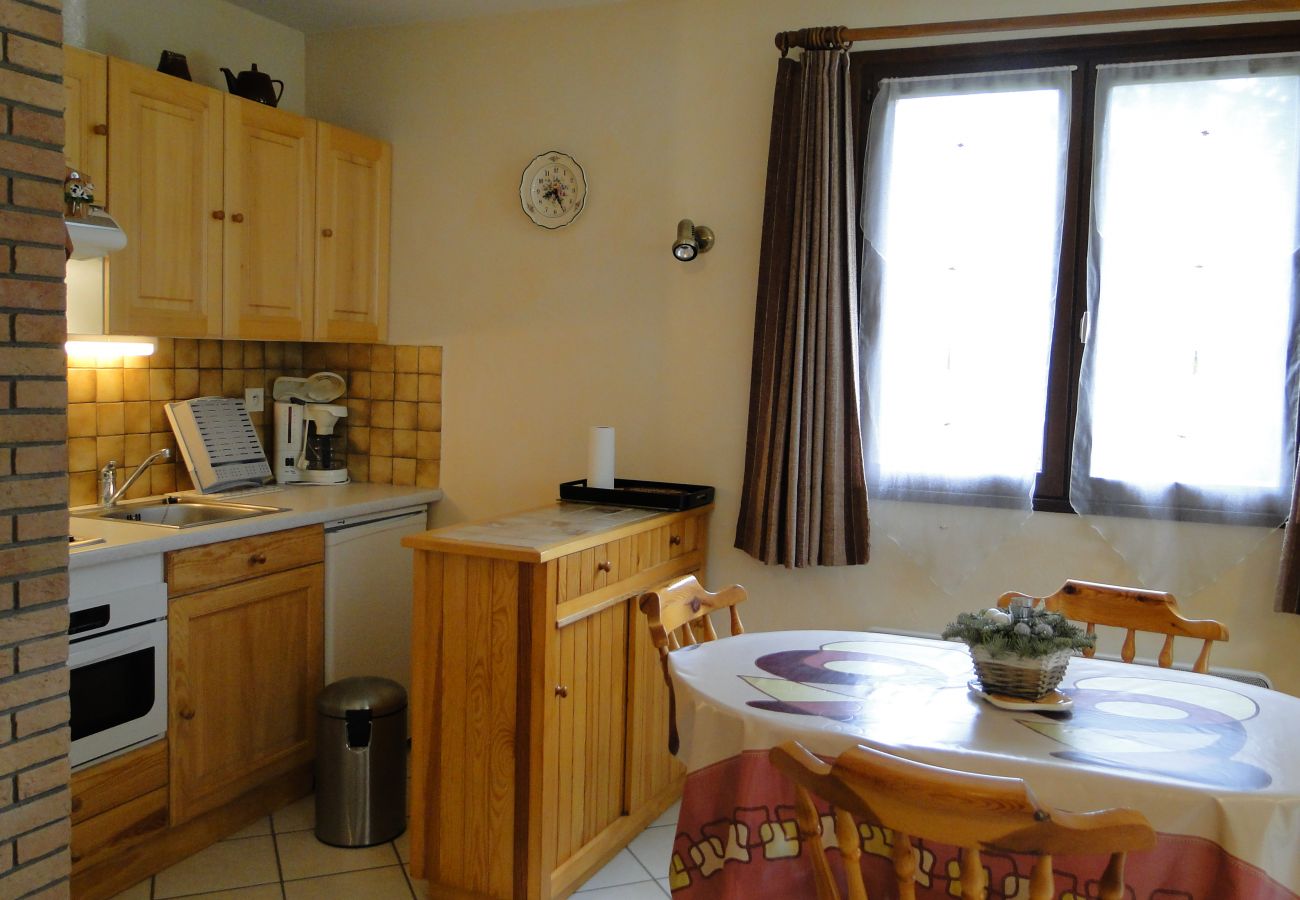 Appartement à Métabief - METABIEF - Village Appartement 4 Pers -   APPA CHAM11B