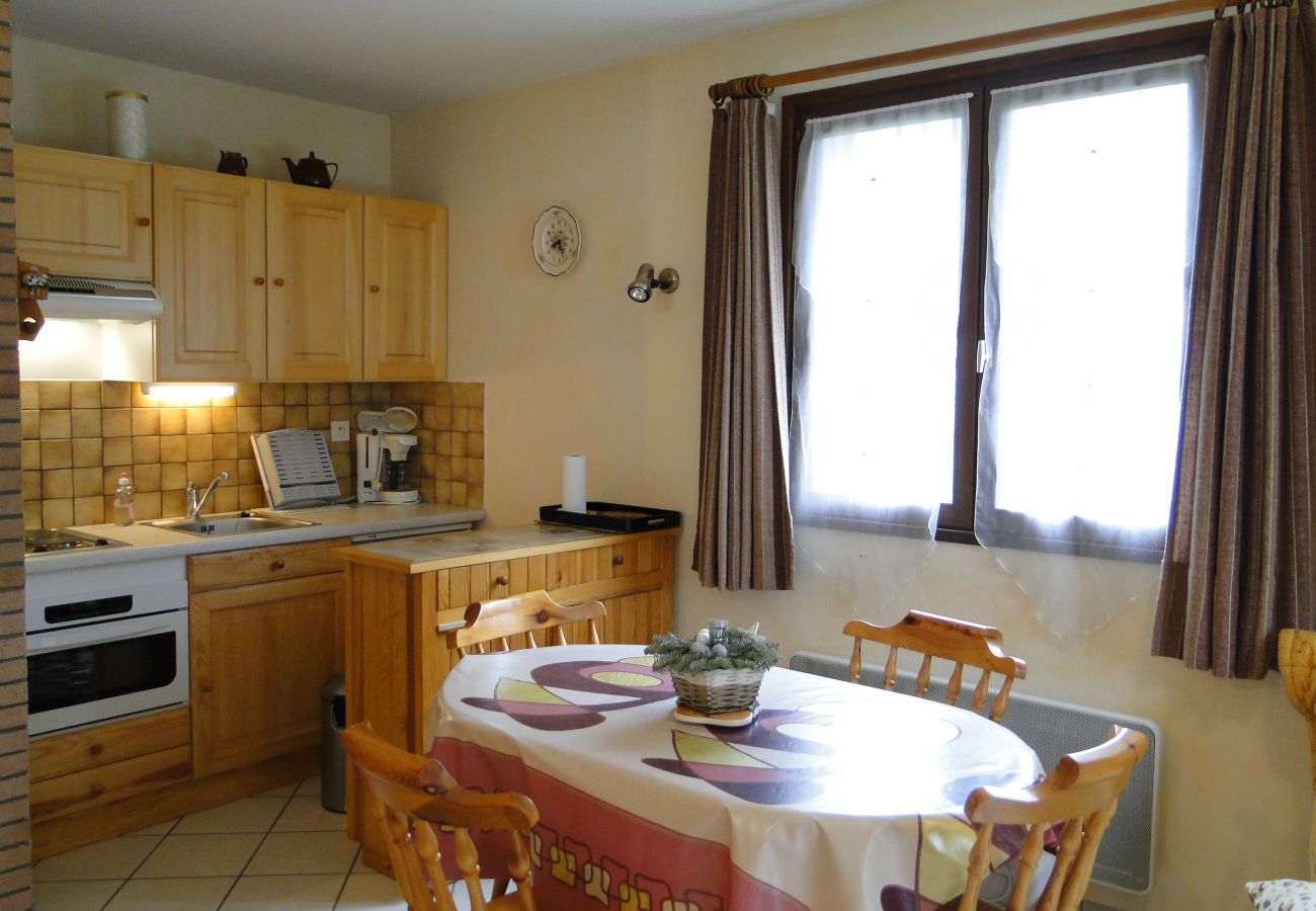 Appartement à Métabief - METABIEF - Village Appartement 4 Pers -   APPA CHAM11B