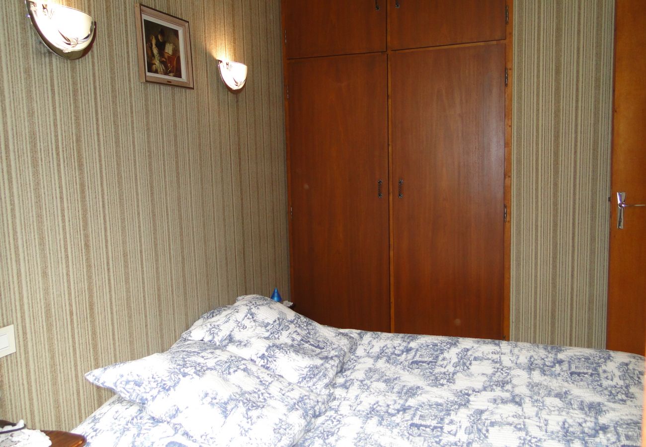 Appartement à Métabief - METABIEF - Village Appartement 4 Pers -   APPA CHAM11B