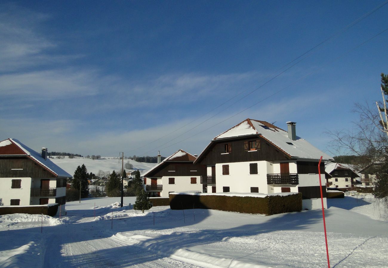 Appartement à Métabief - METABIEF - Village Appartement 4 Pers -   APPA CHAM11B