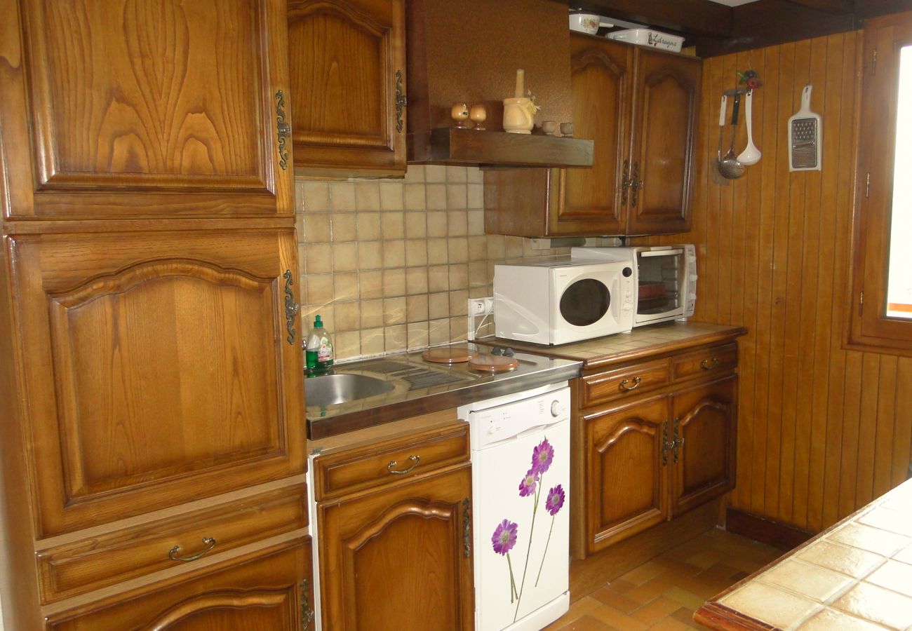 Chalet à Longevilles-Mont-d´Or -  LONGEVILLES MONT D'OR - CHALETS 6 Personnes