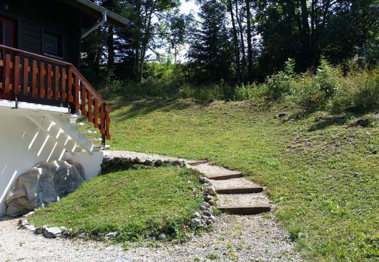 Chalet à Longevilles-Mont-d´Or -  LONGEVILLES MONT D'OR - CHALETS 6 Personnes