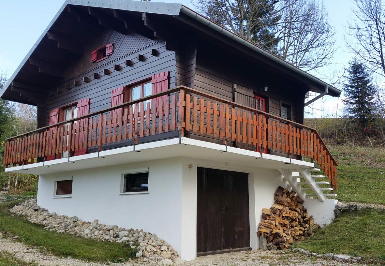 Chalet à Longevilles-Mont-d´Or -  LONGEVILLES MONT D'OR - CHALETS 6 Personnes