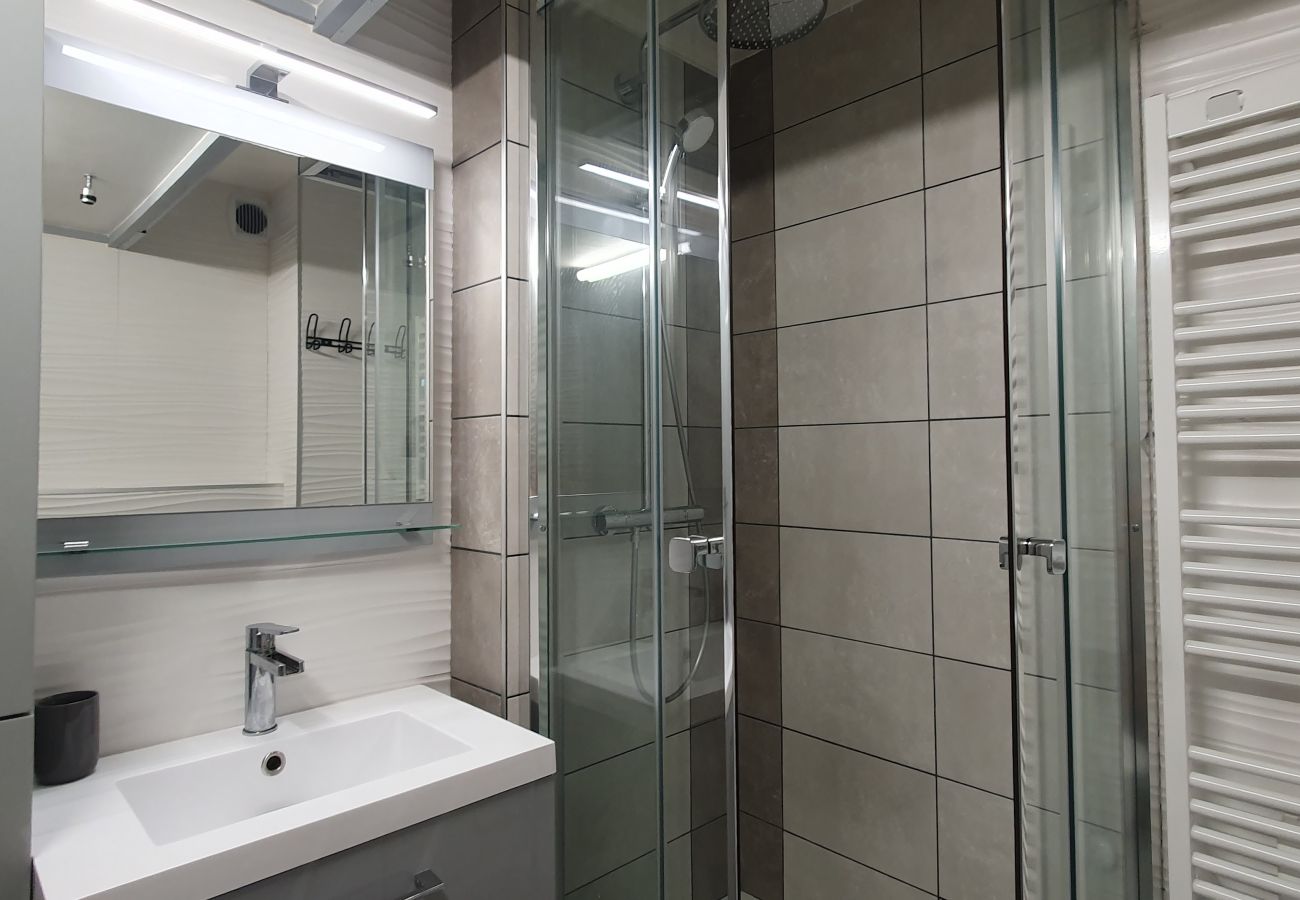 Appartement à Métabief - METABIEF - BEAUSOLEIL - Belle Etoile Appartement 6 Pers-   APPA BELLEETOILE65