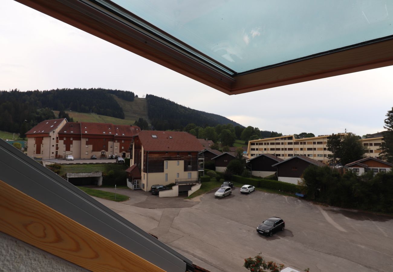 Appartement à Métabief - METABIEF - BEAUSOLEIL - Montana Appartement 4 Pers -   APPA BMON1407