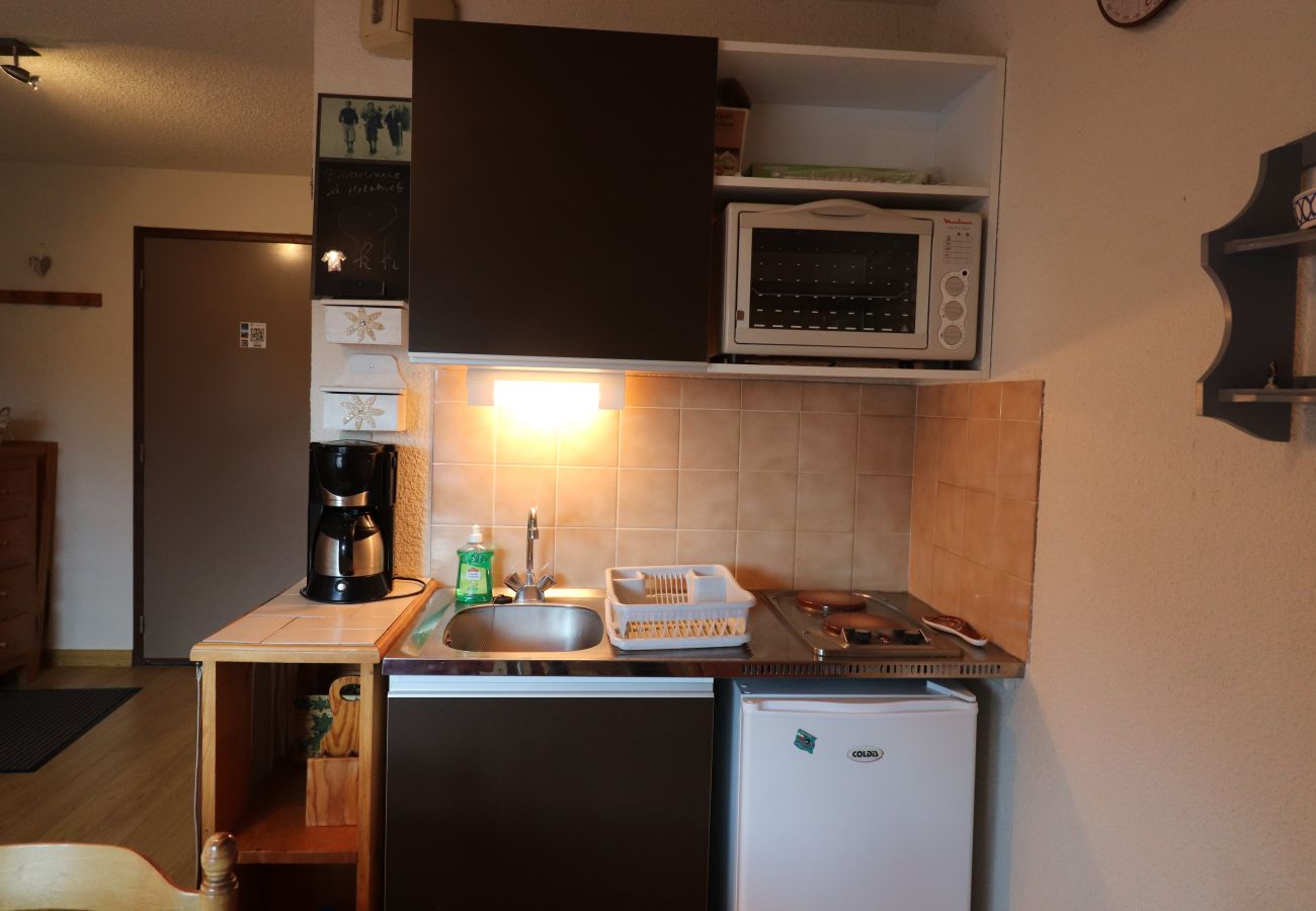 Appartement à Métabief - METABIEF - BEAUSOLEIL - Montana Appartement 4 Pers -   APPA BMON1407