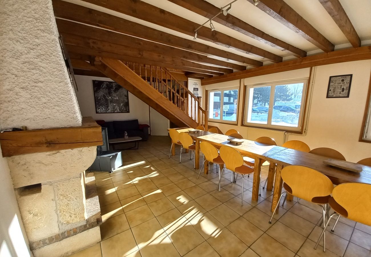 Chalet à Métabief - METABIEF - Chalet proche pistes 15 Pers