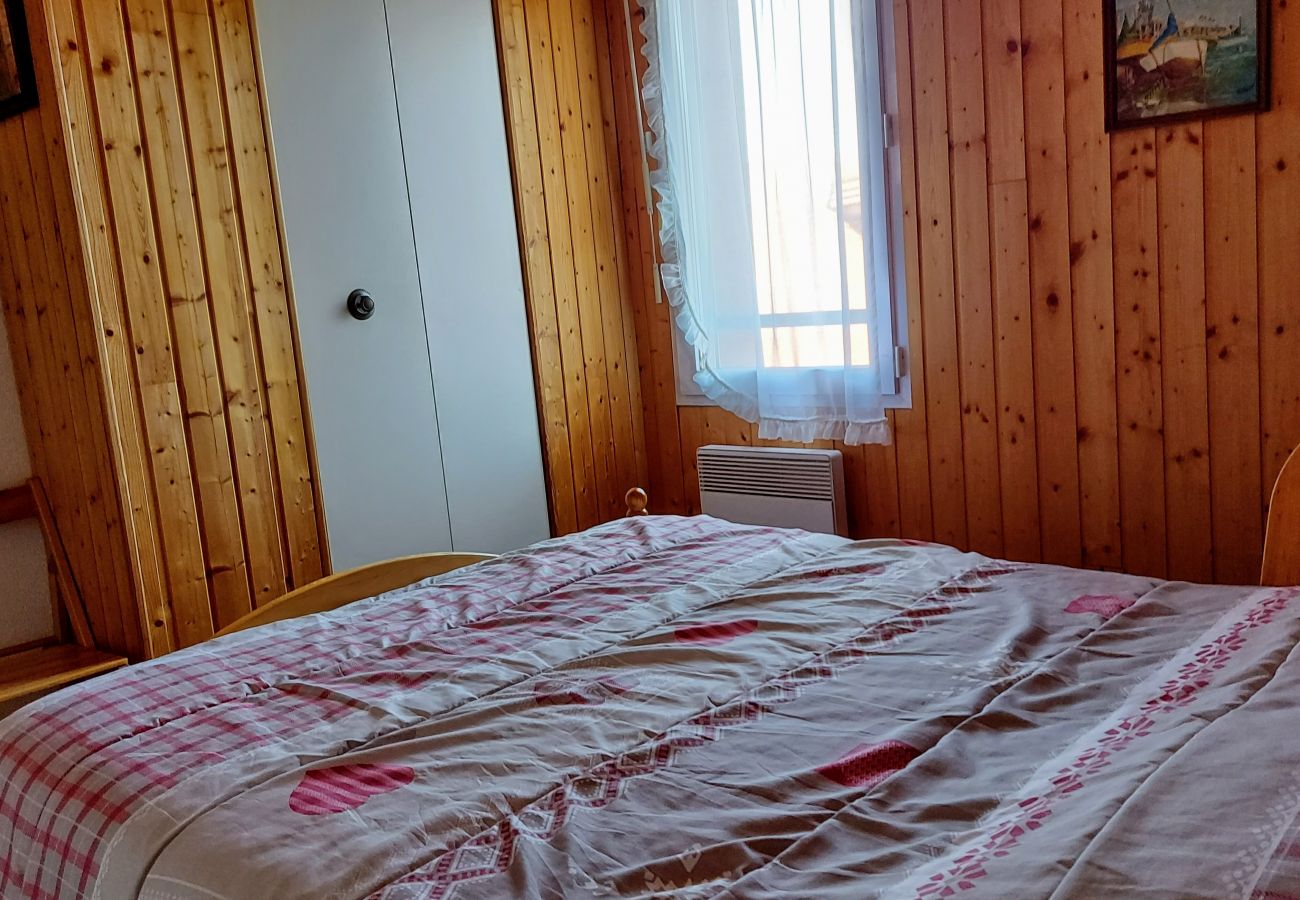 Chalet à Les Hôpitaux-Neufs - LES HOPITAUX NEUFS - MAISON 8 personnes - MAIS HNCO12 