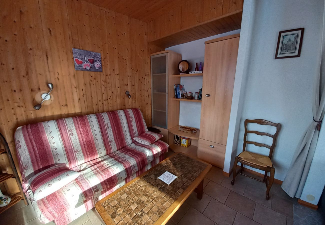 Chalet à Les Hôpitaux-Neufs - LES HOPITAUX NEUFS - MAISON 8 personnes - MAIS HNCO12 