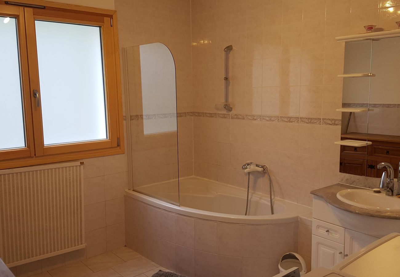 Appartement à Métabief - METABIEF -GENEVRIERS - Bât Les Gentianes Appartement 6 Pers