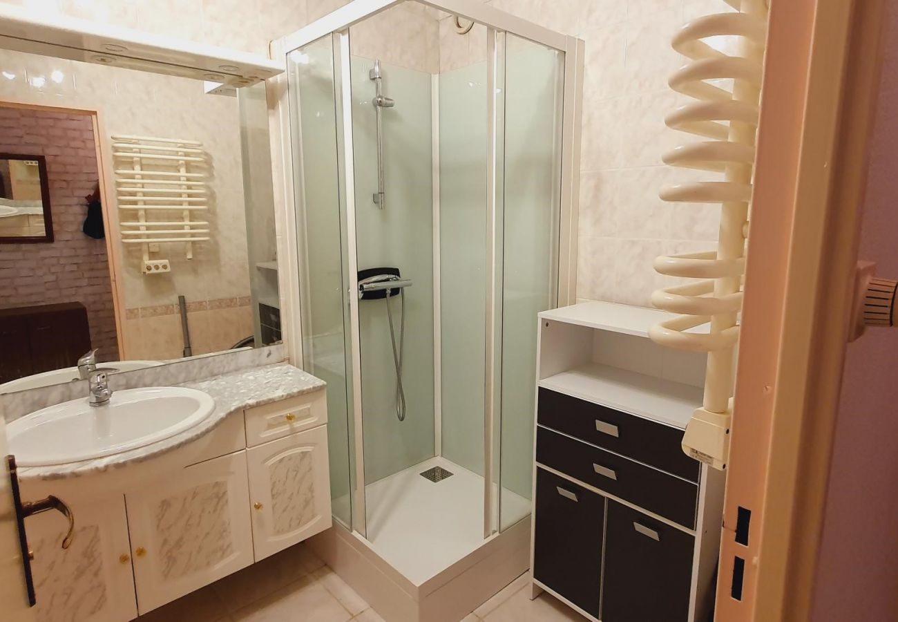 Appartement à Métabief - METABIEF - GENEVRIERS - Bât Les Gentianes 6 Pers