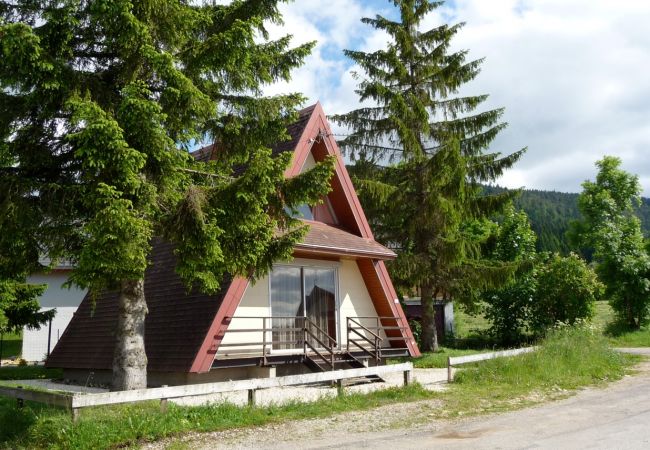 Chalet à Métabief -  METABIEF - Chalets 6 Personnes