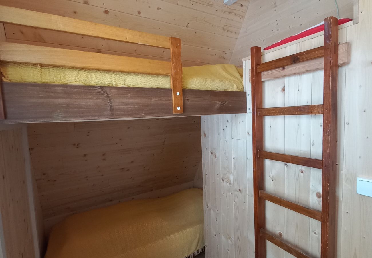 Chalet à Métabief -  METABIEF - Chalets 6 Personnes