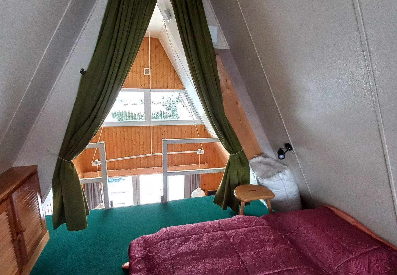 Chalet à Métabief -  METABIEF - Chalets 6 Personnes