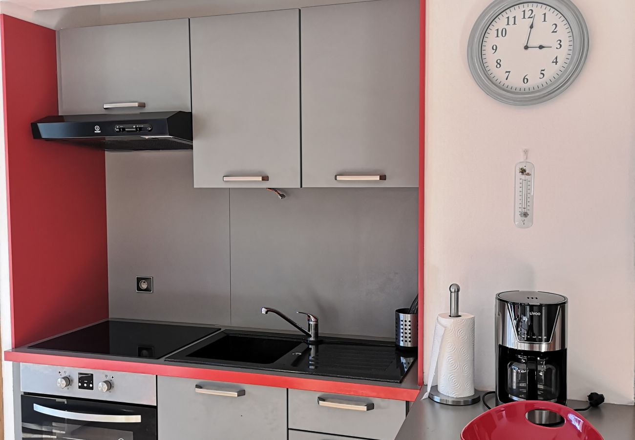 Appartement à Les Hôpitaux-Neufs - LES HOPITAUX NEUFS Appartement 4 personnes