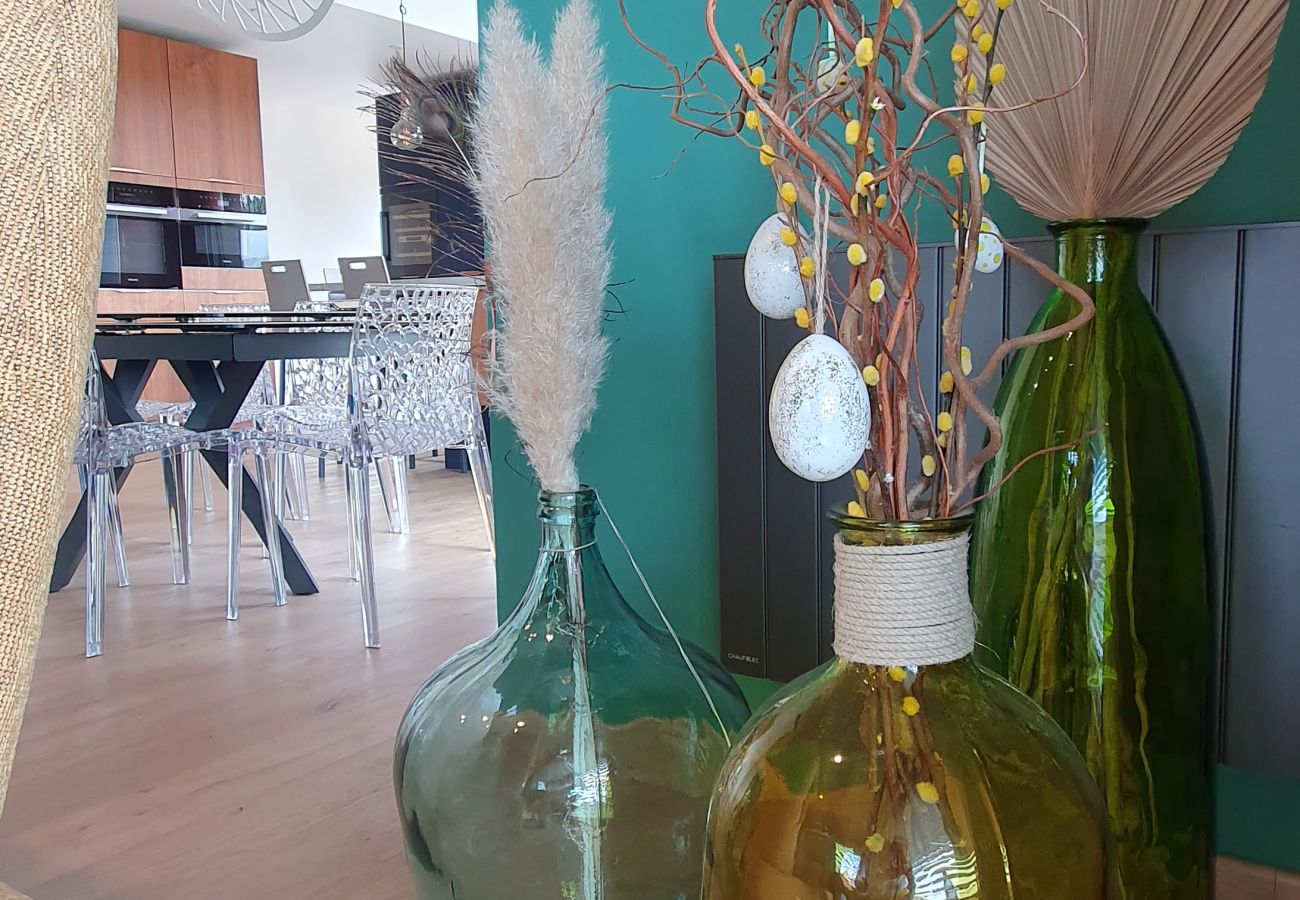 Appartement à Montperreux - Appartement au bout du lac Chaon 8 personnes