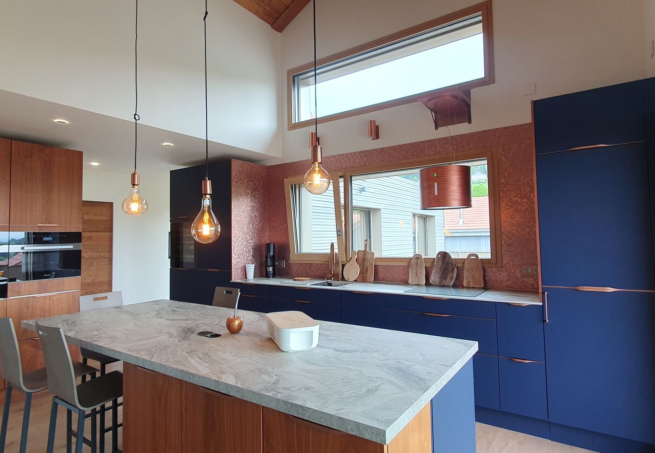 Appartement à Montperreux - Appartement au bout du lac Chaon 8 personnes