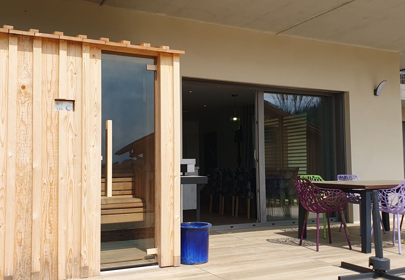 Appartement à Montperreux - Appartement au bout du lac Chaon 6 personnes 