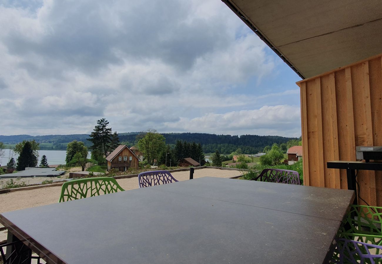 Appartement à Montperreux - Appartement au bout du lac Chaon 6 personnes 