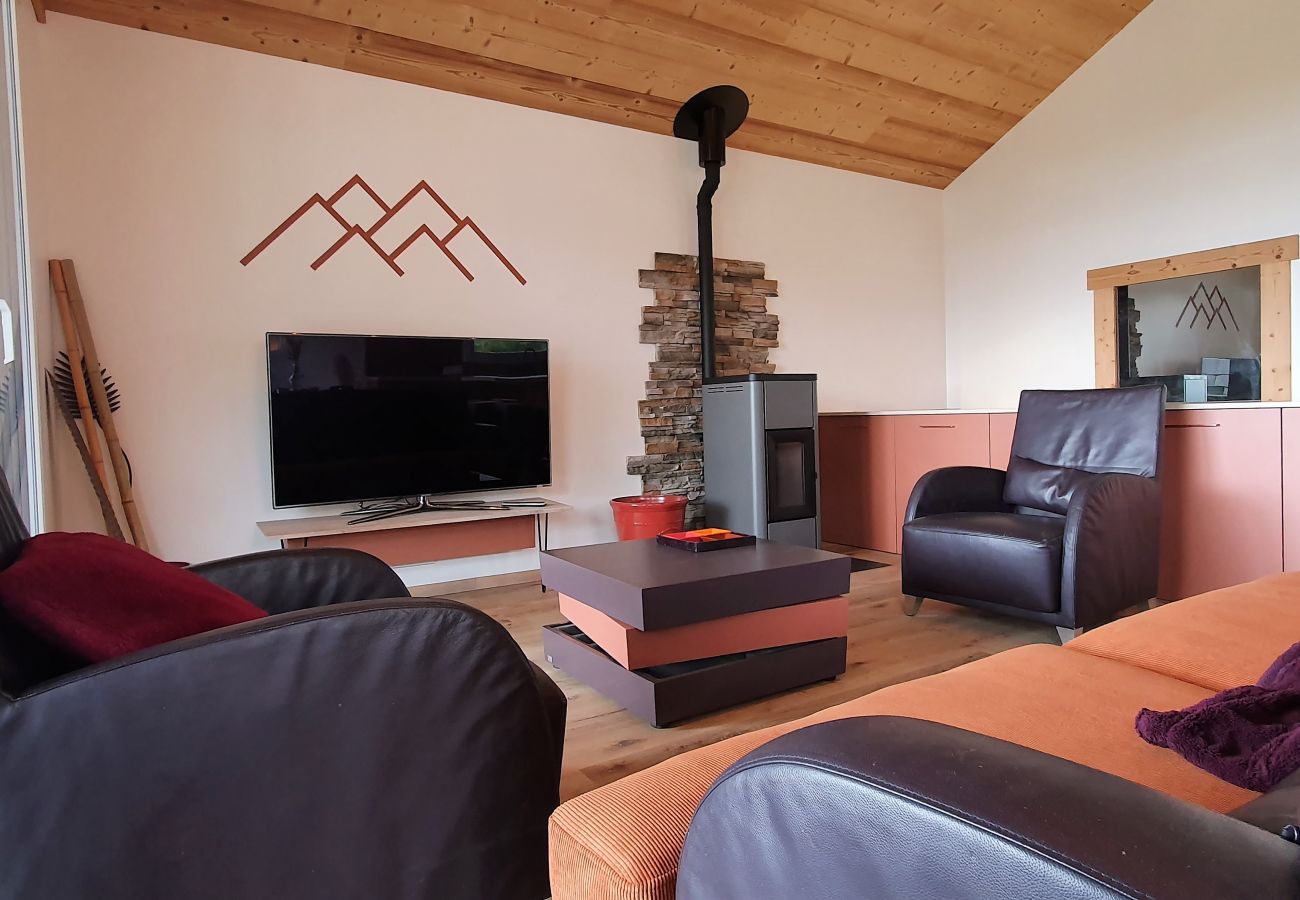 Maison à Montperreux - Maison au bout du lac Chaon 6 personnes 