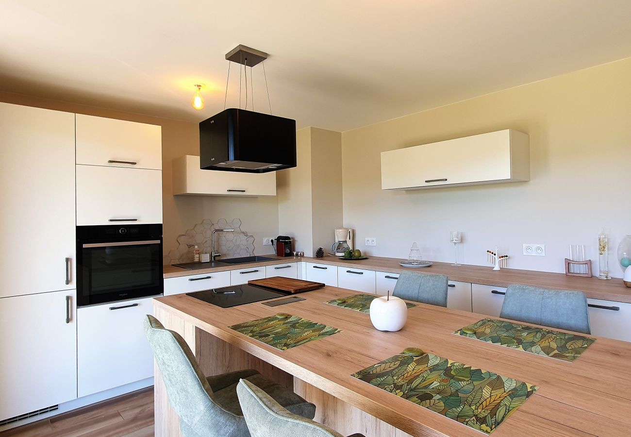 Appartement à Les Grangettes - Bel appartement avec vue pour 4/5 personnes aux Grangettes