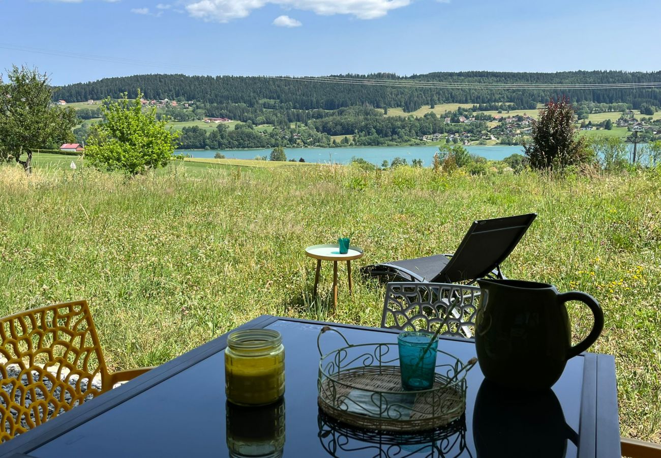 Appartement à Les Grangettes - Bel appartement avec vue pour 4/5 personnes aux Grangettes